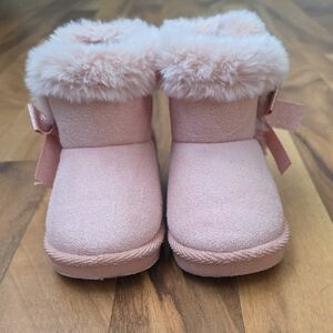 Stepping Stones Toddler Furry Boots – UGG Style